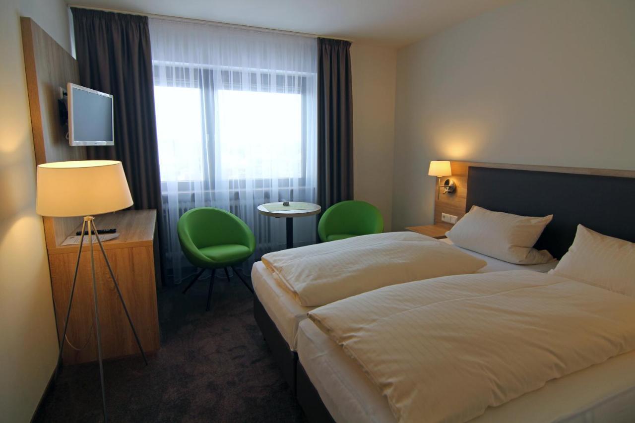 Hotel Sunny Side Up Dauchingen Extérieur photo